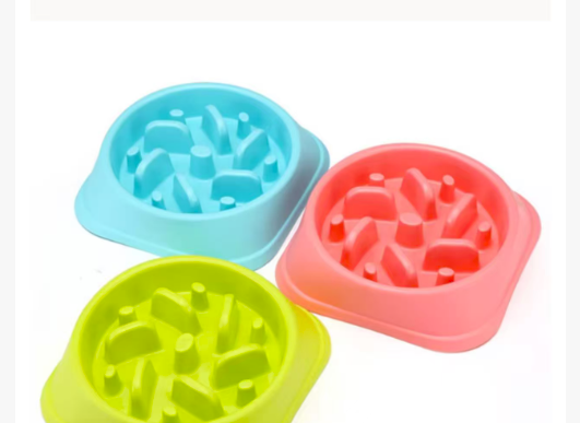 Slow Feeder Dog Bowl – Anti-Gulping Pet Puzzle Bowl